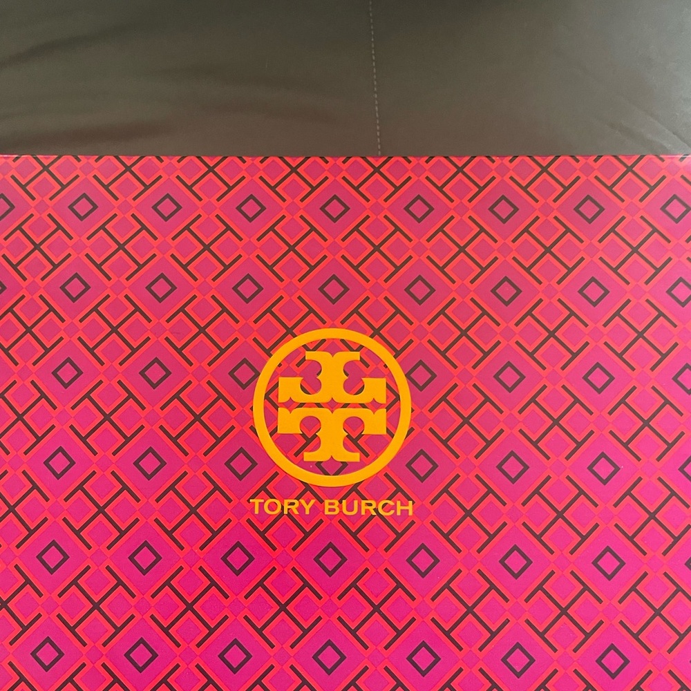 Tory Burch Brown and tan, brand NEW sneakers